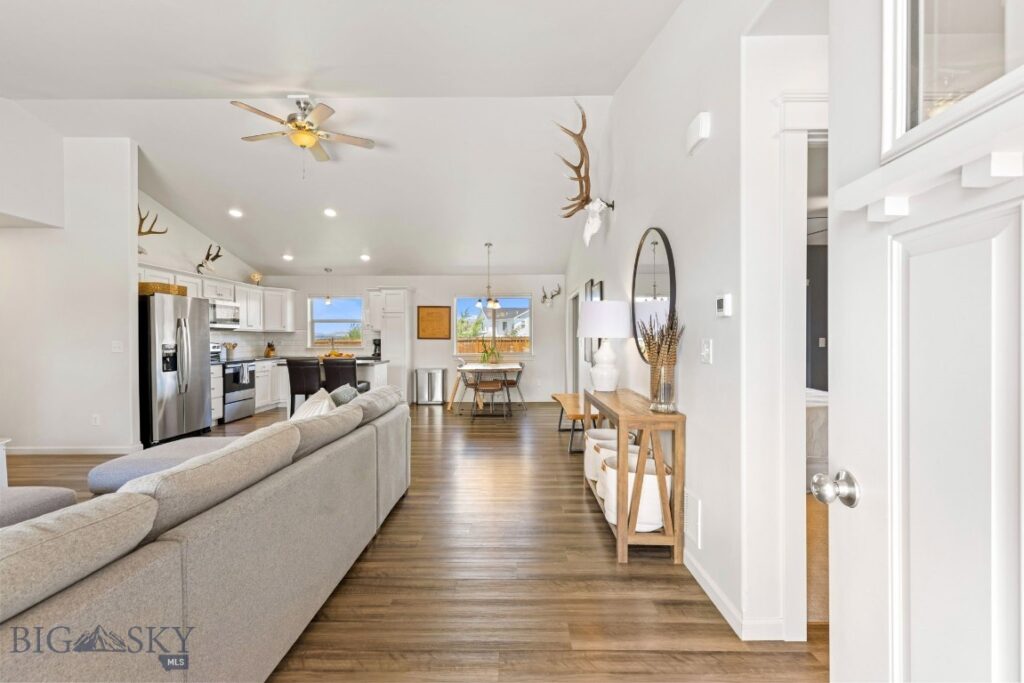 1402 Ingomar Boulevard, Belgrade MT 59714