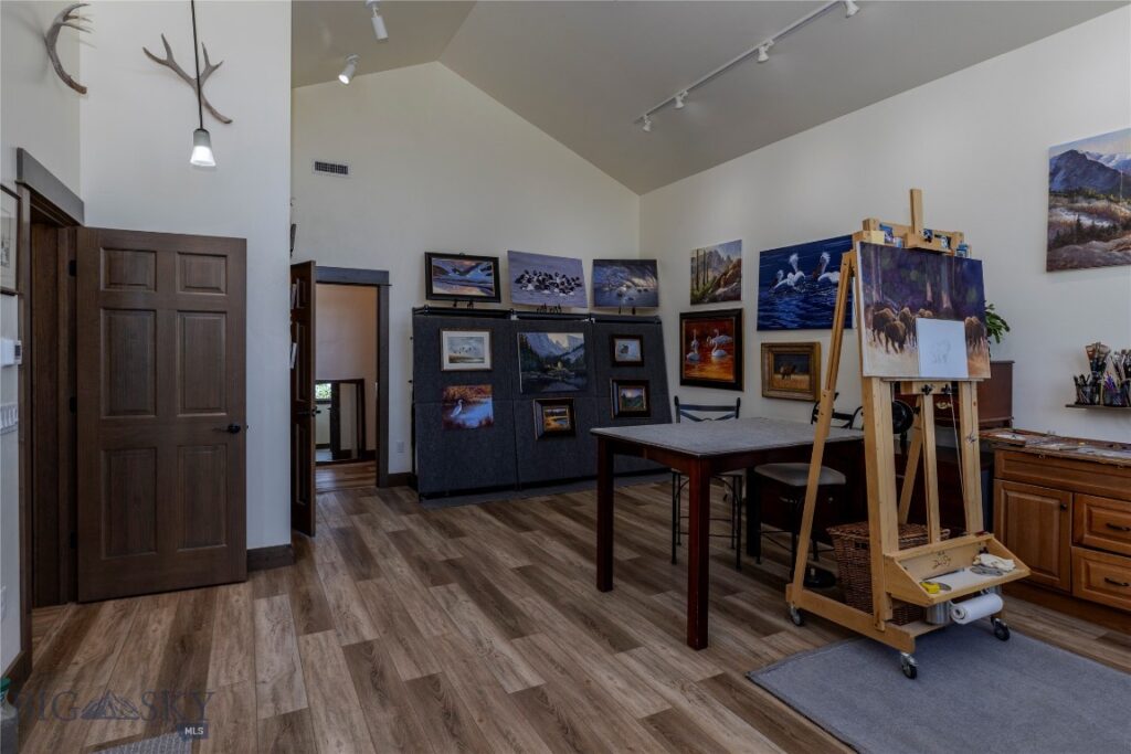 34 Obsidian Road, Livingston MT 59047
