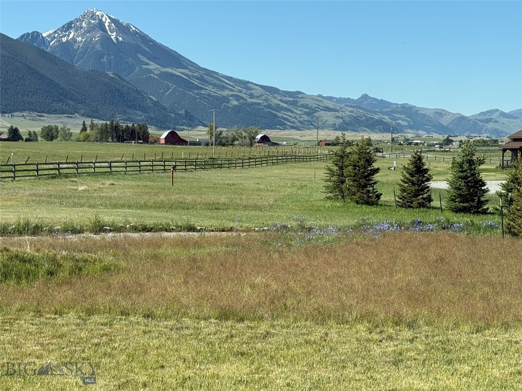 34 Obsidian Road, Livingston MT 59047