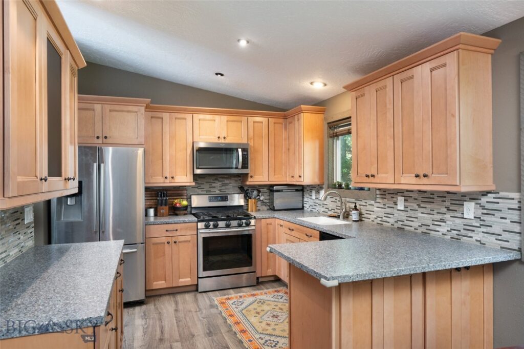 105 N Grogan Street, Belgrade MT 59714
