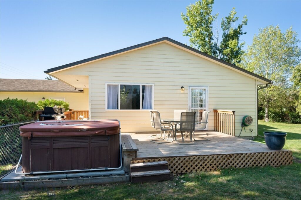 105 N Grogan Street, Belgrade MT 59714