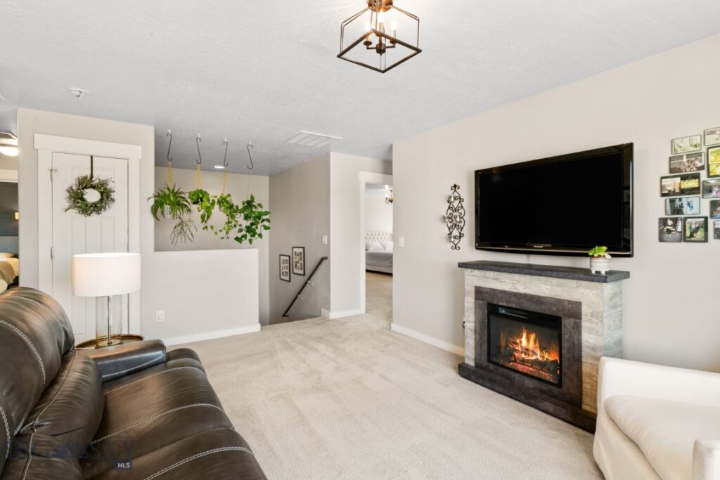 16 Elise Way, Bozeman MT 59718