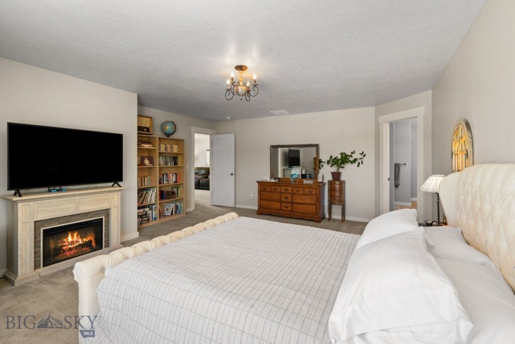 16 Elise Way, Bozeman MT 59718