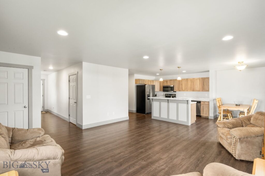 1523 Butler Creek, Belgrade MT 59714