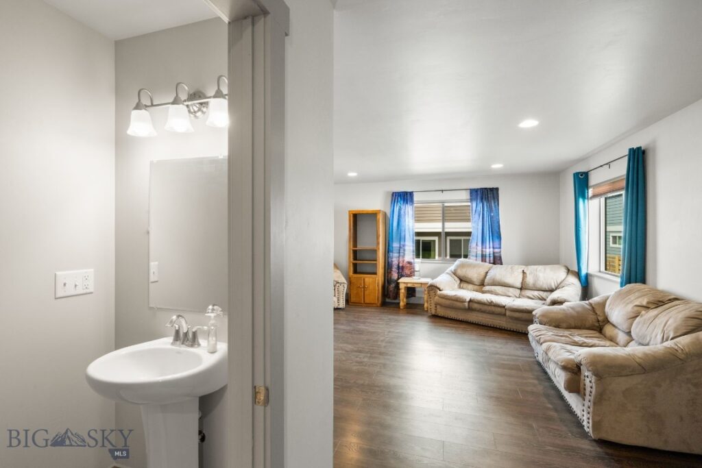 1523 Butler Creek, Belgrade MT 59714