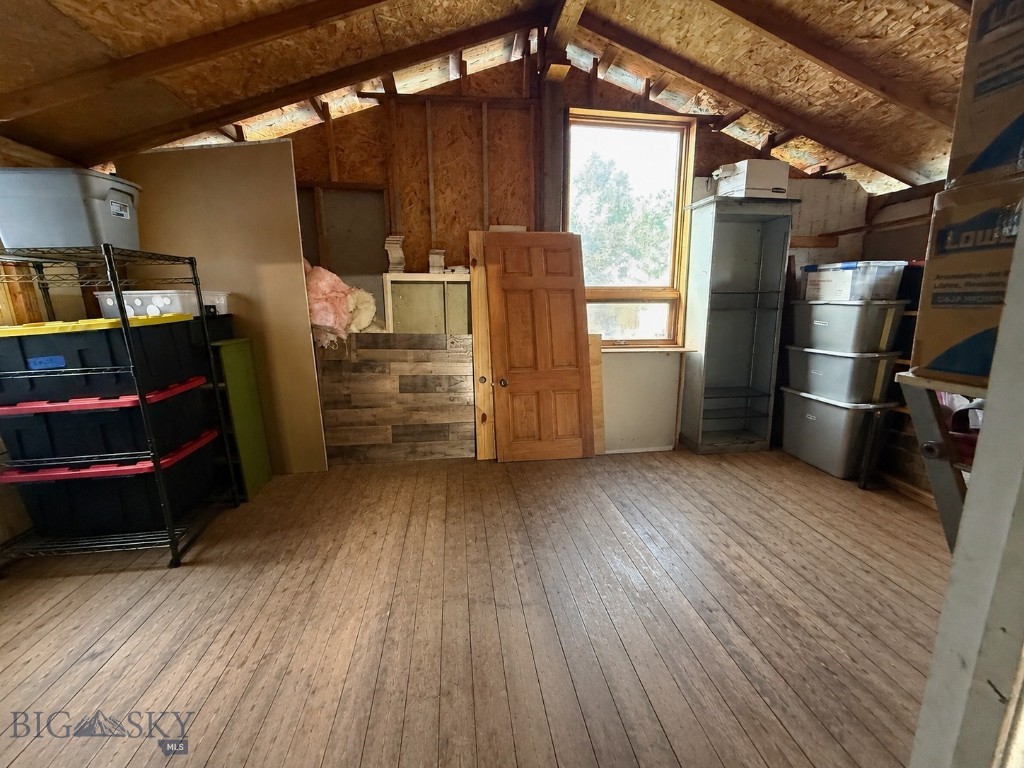810 Golden West Drive, Belgrade MT 59714