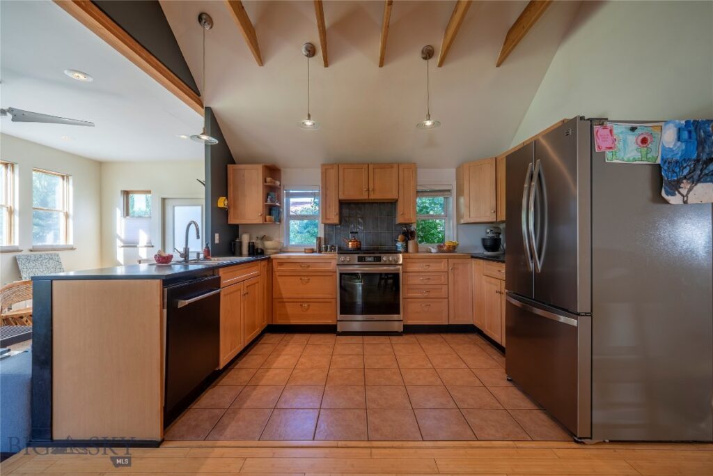 618 E Geyser Street, Livingston MT 59047