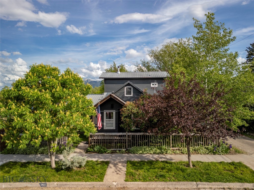 618 E Geyser Street, Livingston MT 59047