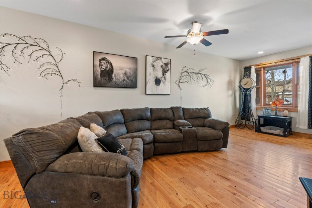 201 E Magnolia Drive, Belgrade MT 59714