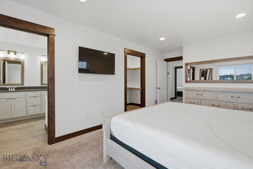978 Rosa Way, Bozeman MT 59718