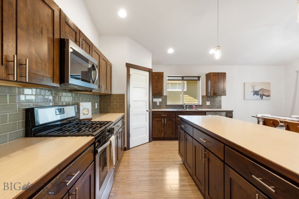 3229 S 26th Avenue, Bozeman MT 59718