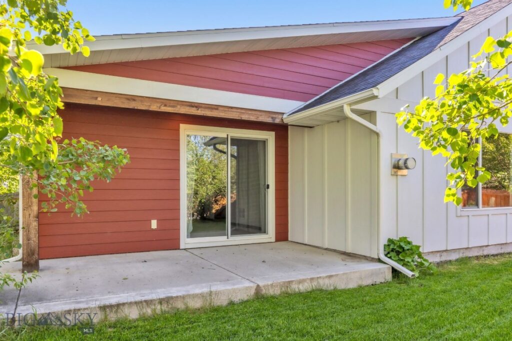 3229 S 26th Avenue, Bozeman MT 59718