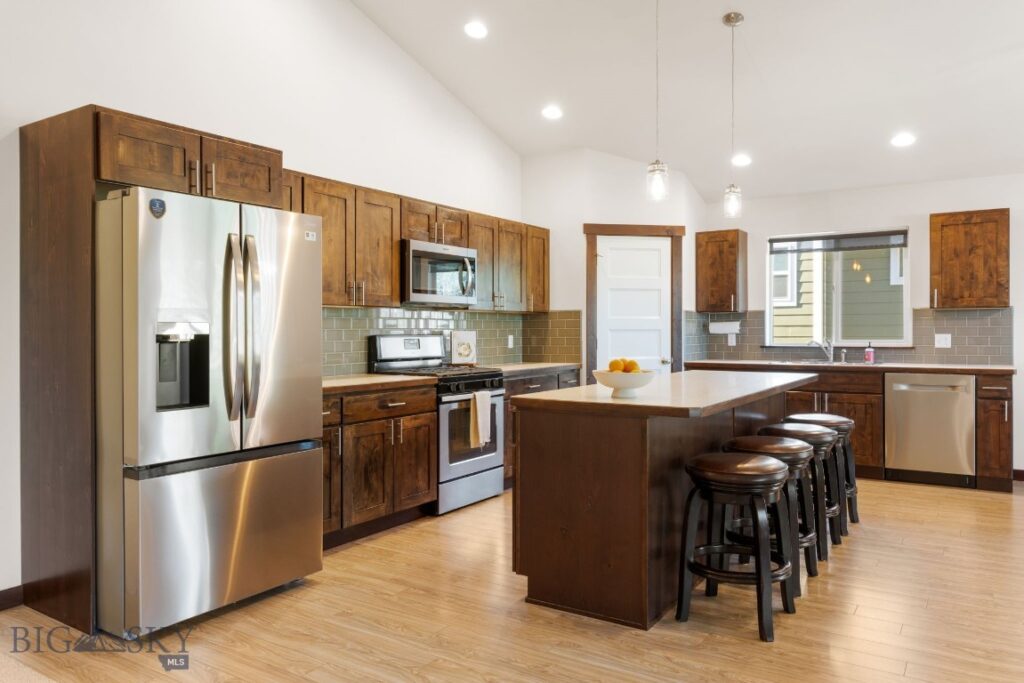 3229 S 26th Avenue, Bozeman MT 59718