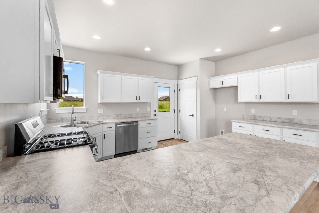 1105 Melissa Way, Belgrade MT 59714