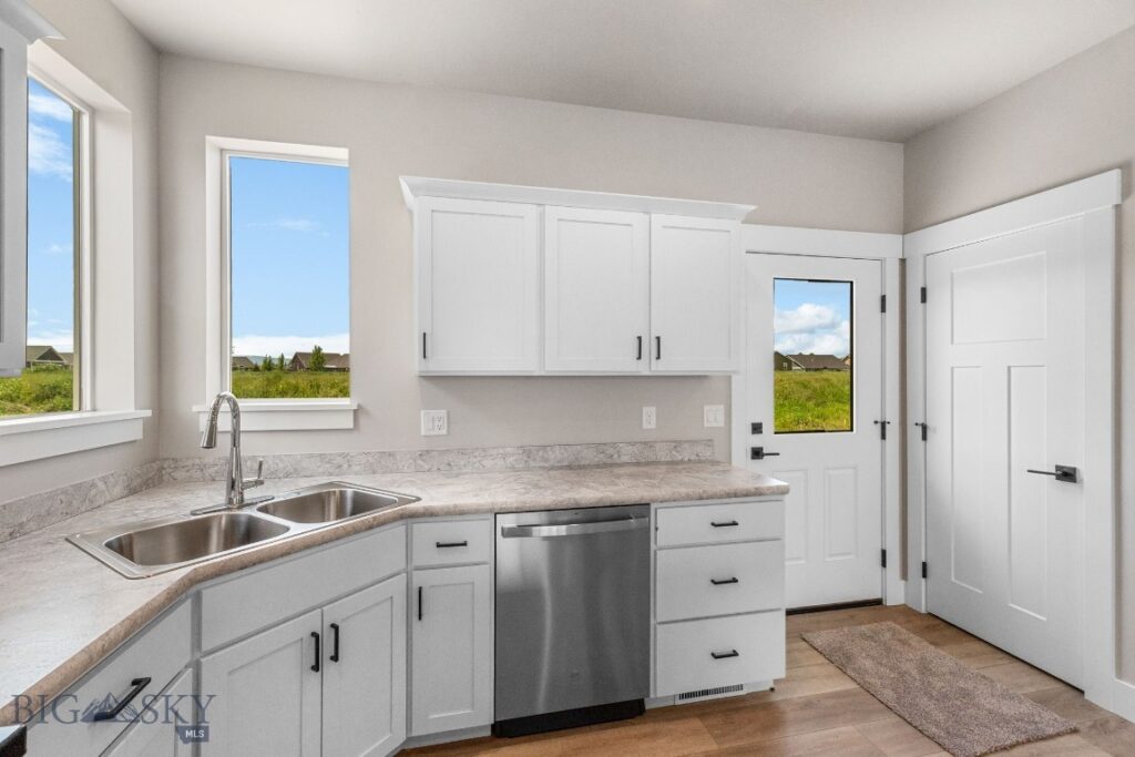 1105 Melissa Way, Belgrade MT 59714