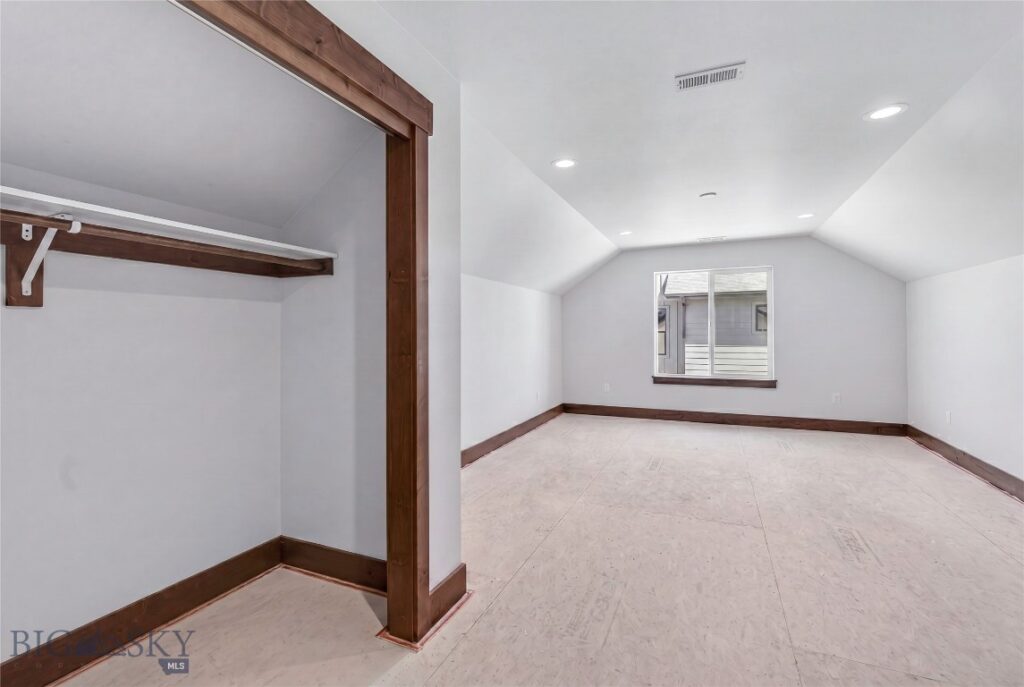 215 Sage Grouse Drive, Bozeman MT 59718