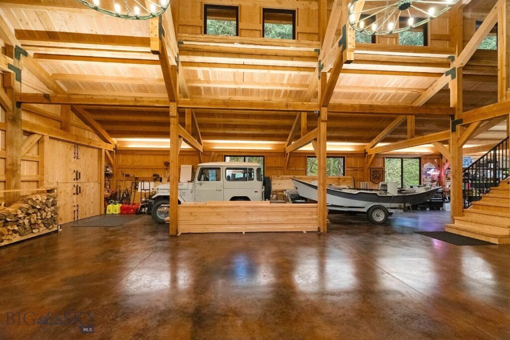 9440 Saddle Mountain Road, Bozeman MT 59715