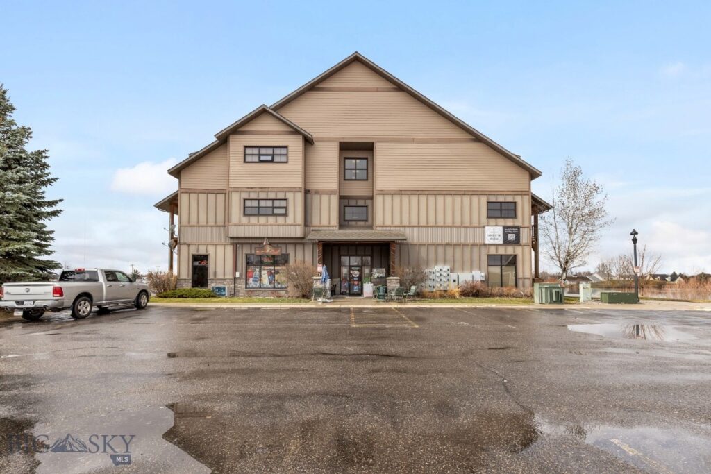 67 Village Drive, Belgrade MT 59714
