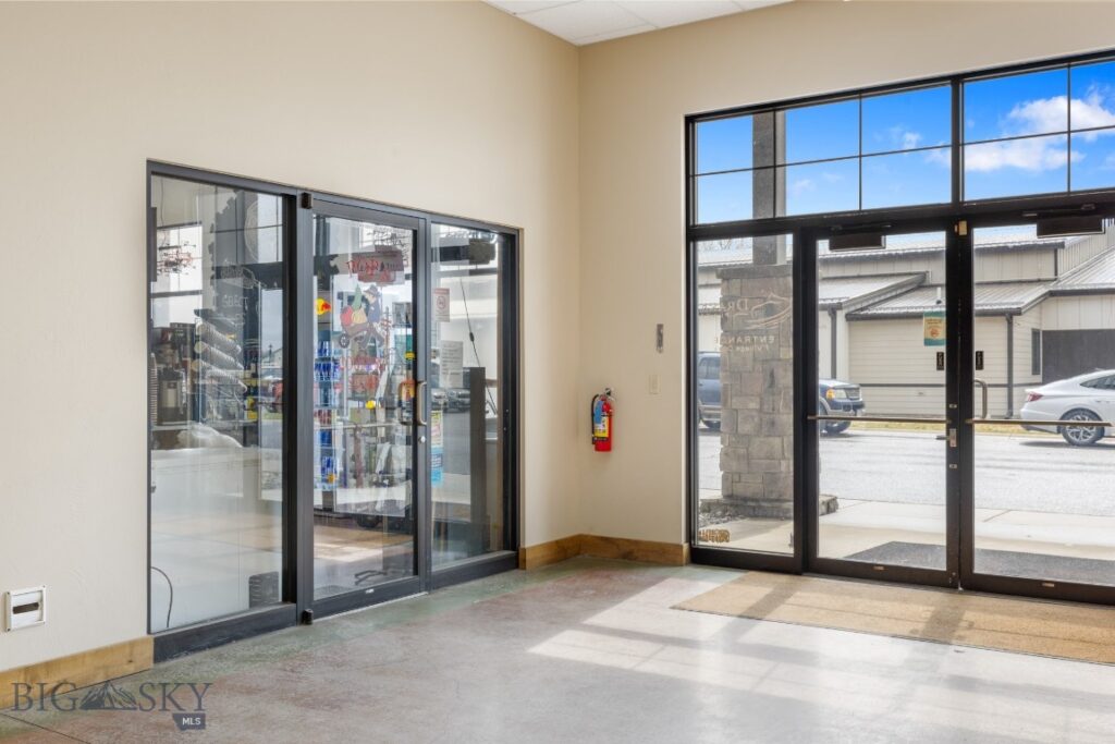 67 Village Drive, Belgrade MT 59714