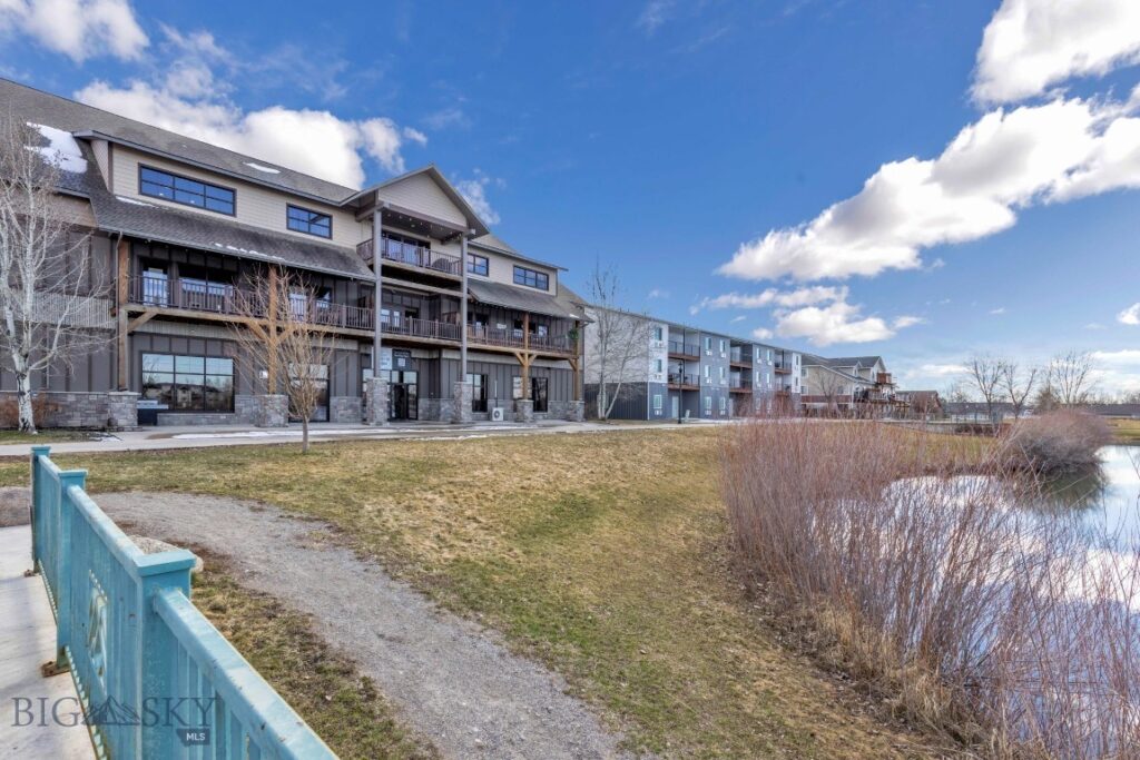 67 Village Drive, Belgrade MT 59714