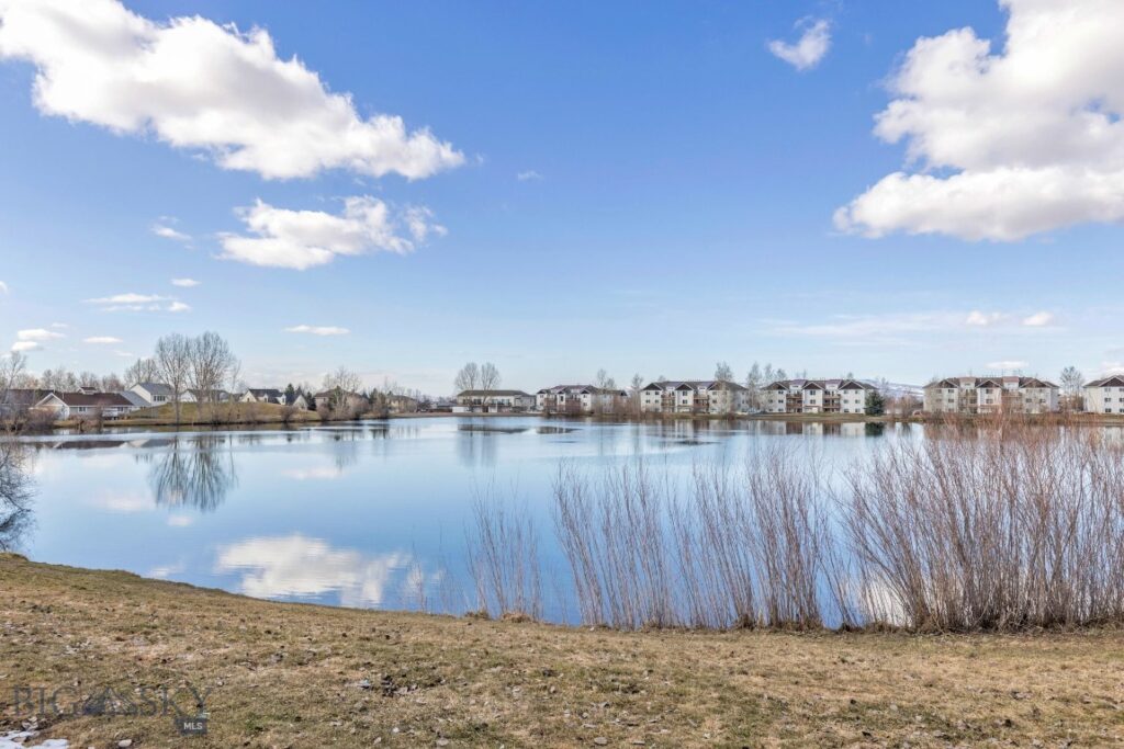 67 Village Drive, Belgrade MT 59714
