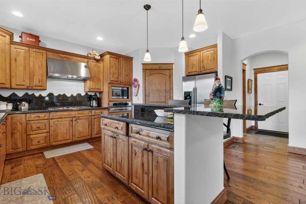 121 Hitching Post Road, Bozeman MT 59715