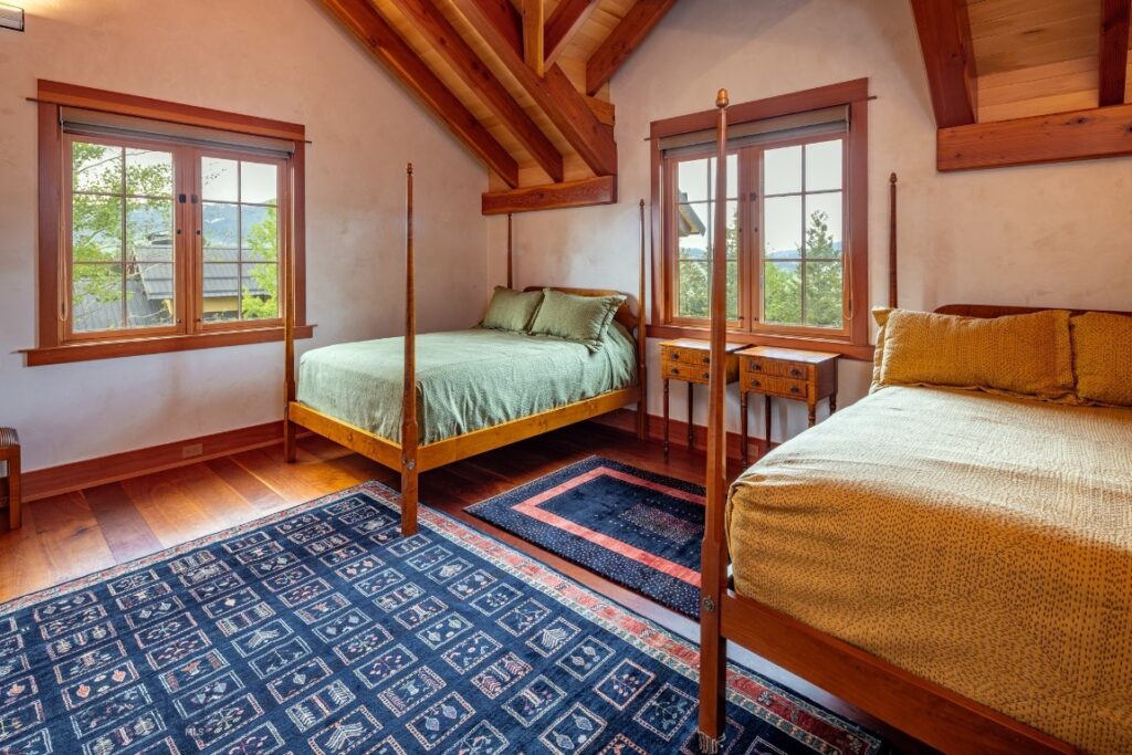 2355 Three Bears Road, Bozeman MT 59715