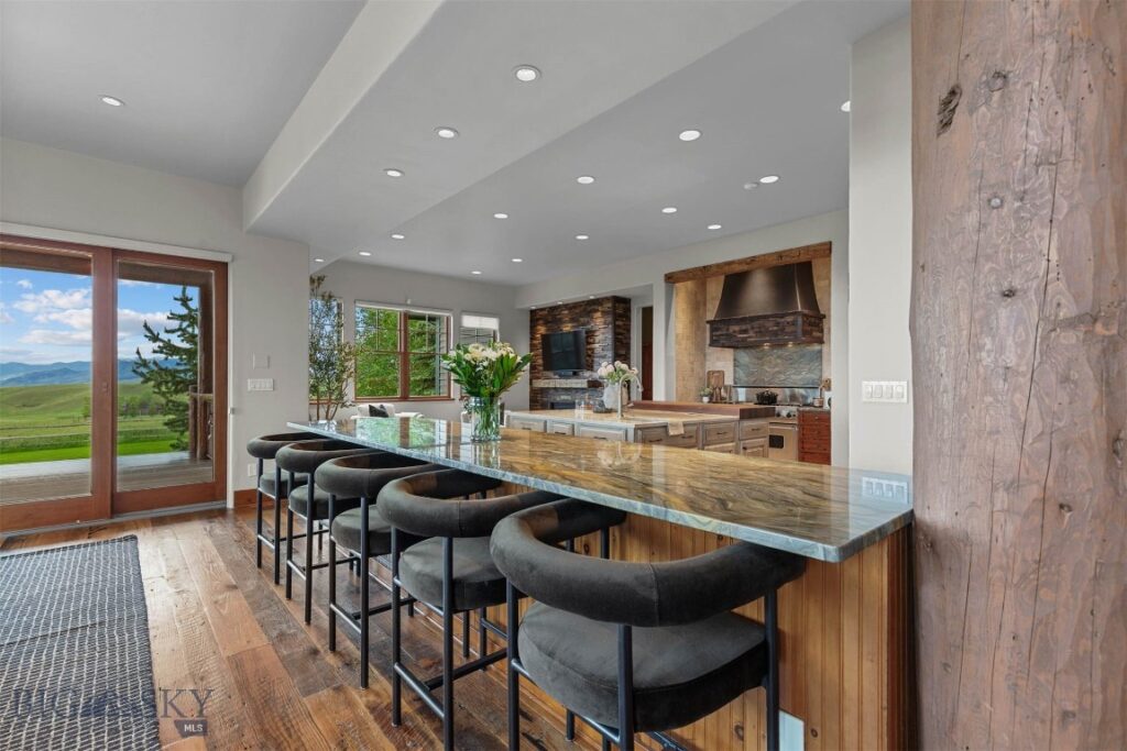 390 Hayrake Lane, Bozeman MT 59715