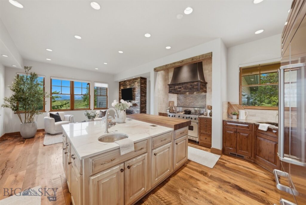 390 Hayrake Lane, Bozeman MT 59715