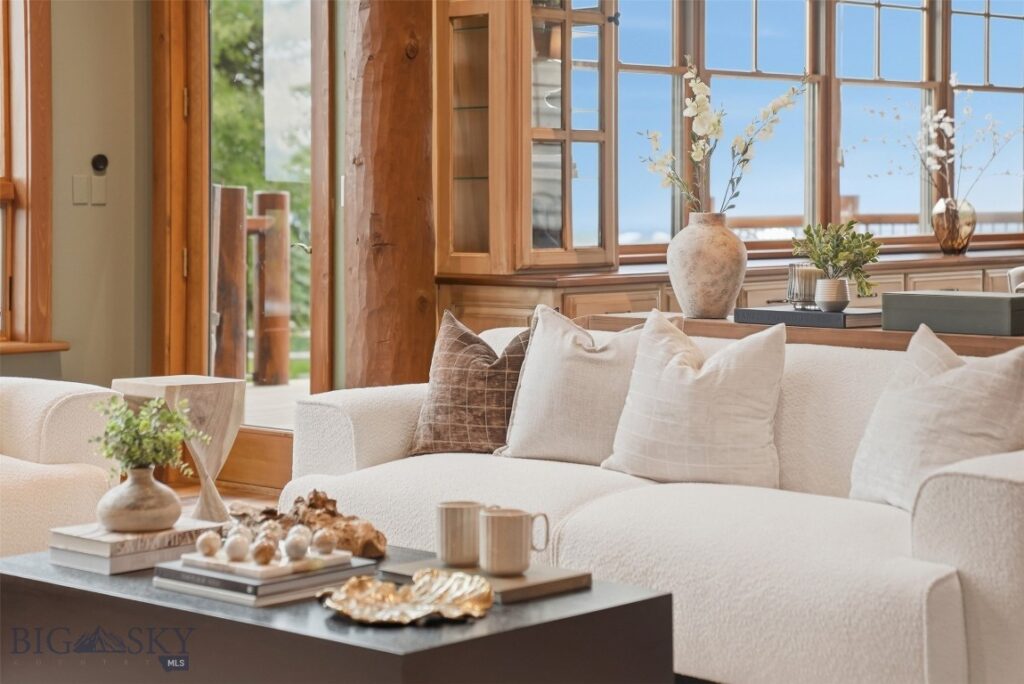 390 Hayrake Lane, Bozeman MT 59715