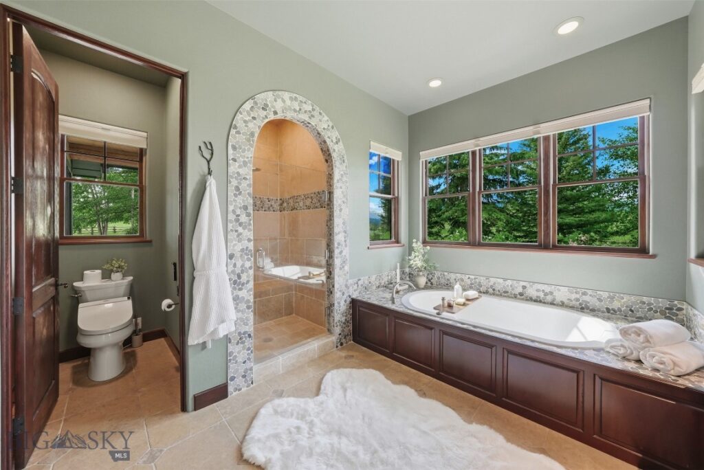 390 Hayrake Lane, Bozeman MT 59715