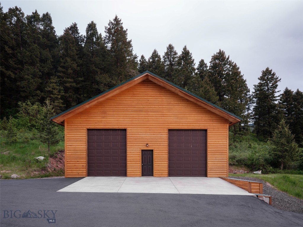1993, 1995 Bear Canyon Road, Bozeman MT 59715