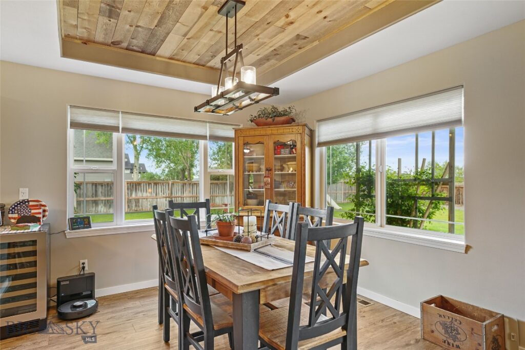 325 Mactavish Lane, Belgrade MT 59714
