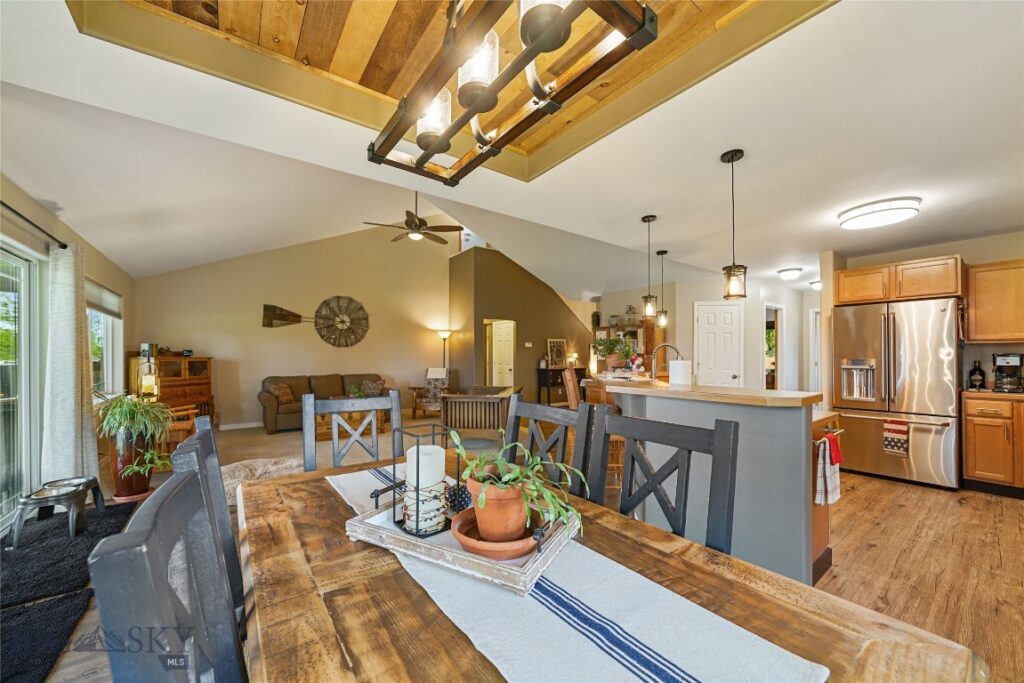 325 Mactavish Lane, Belgrade MT 59714