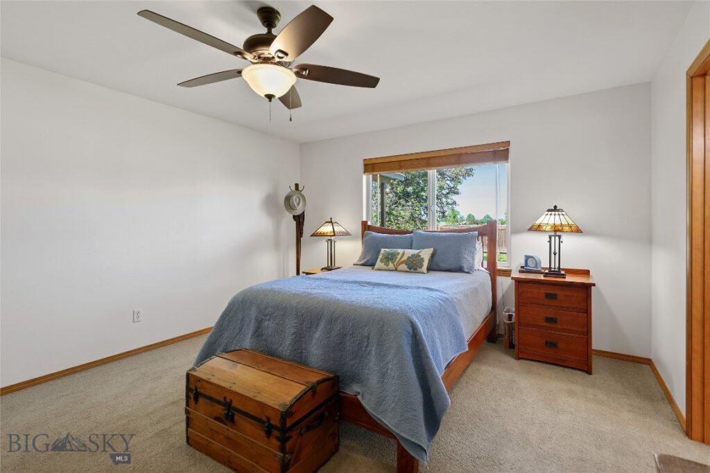 325 Mactavish Lane, Belgrade MT 59714