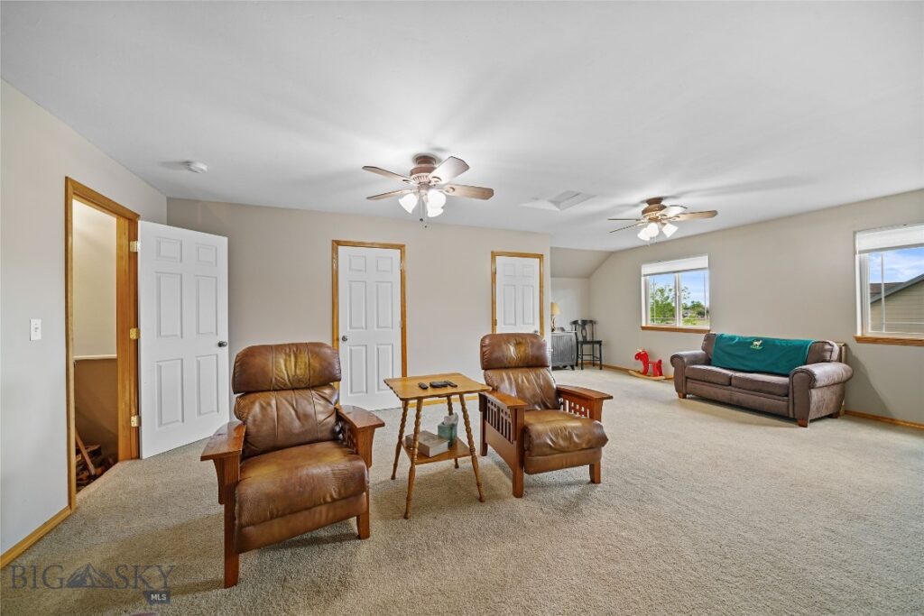 325 Mactavish Lane, Belgrade MT 59714