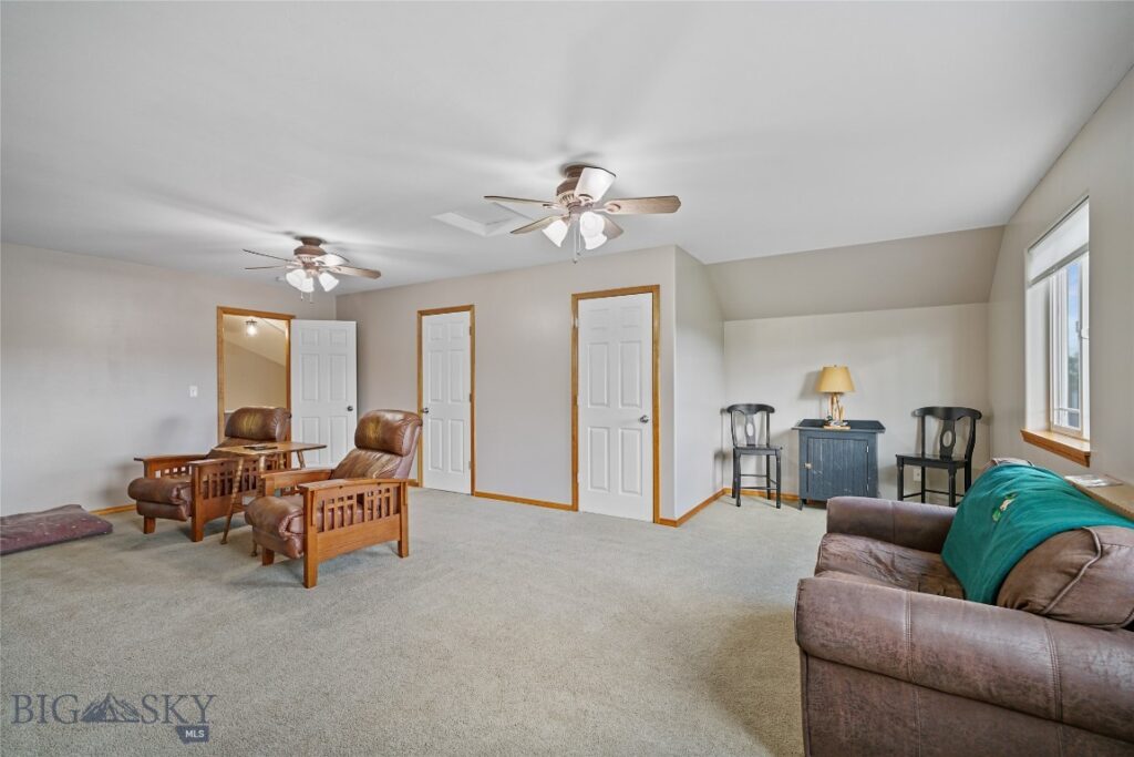325 Mactavish Lane, Belgrade MT 59714