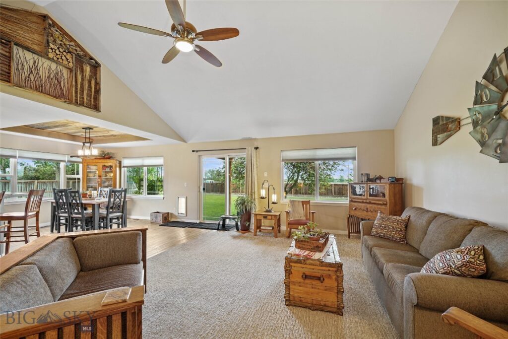 325 Mactavish Lane, Belgrade MT 59714
