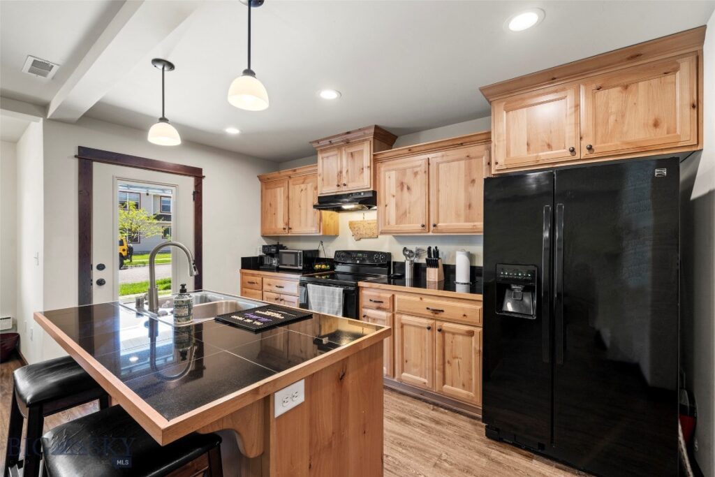 2755 Fen Way, Bozeman MT 59718