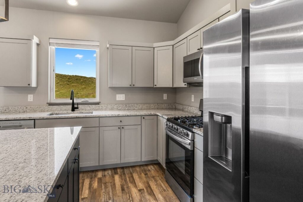 1215 Sweetgrass Lane, Livingston MT 59047