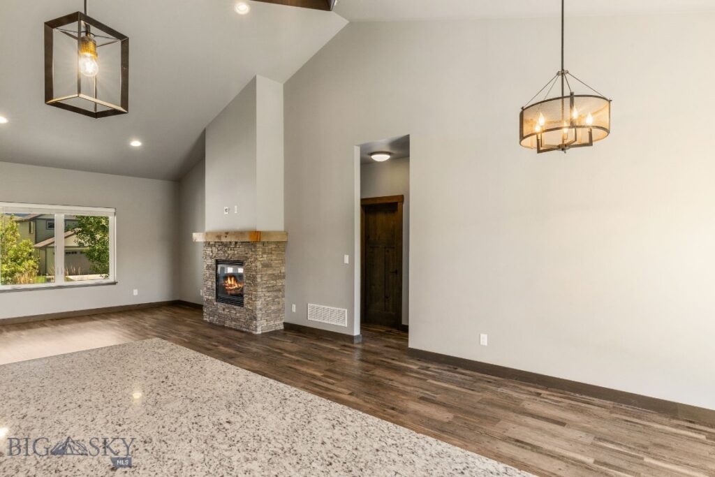 1215 Sweetgrass Lane, Livingston MT 59047