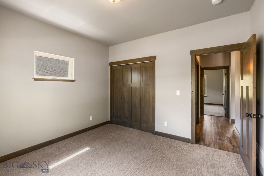 1215 Sweetgrass Lane, Livingston MT 59047