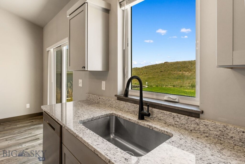 1215 Sweetgrass Lane, Livingston MT 59047