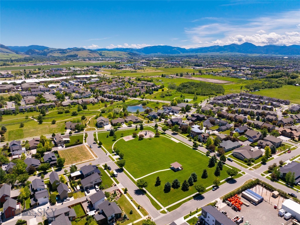 2950 Warbler Way, Bozeman MT 59718
