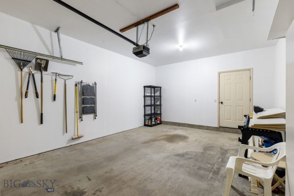 3 Marjorie Lane, Belgrade MT 59714