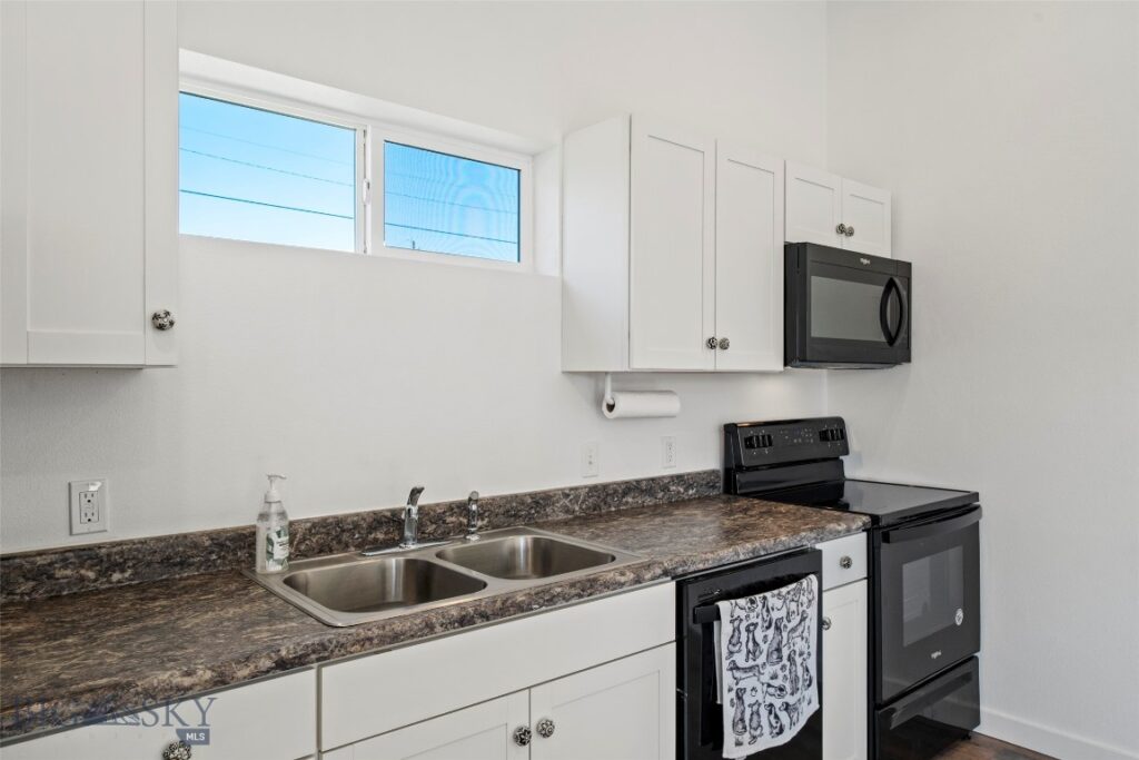 412 Brookline, Livingston MT 59047