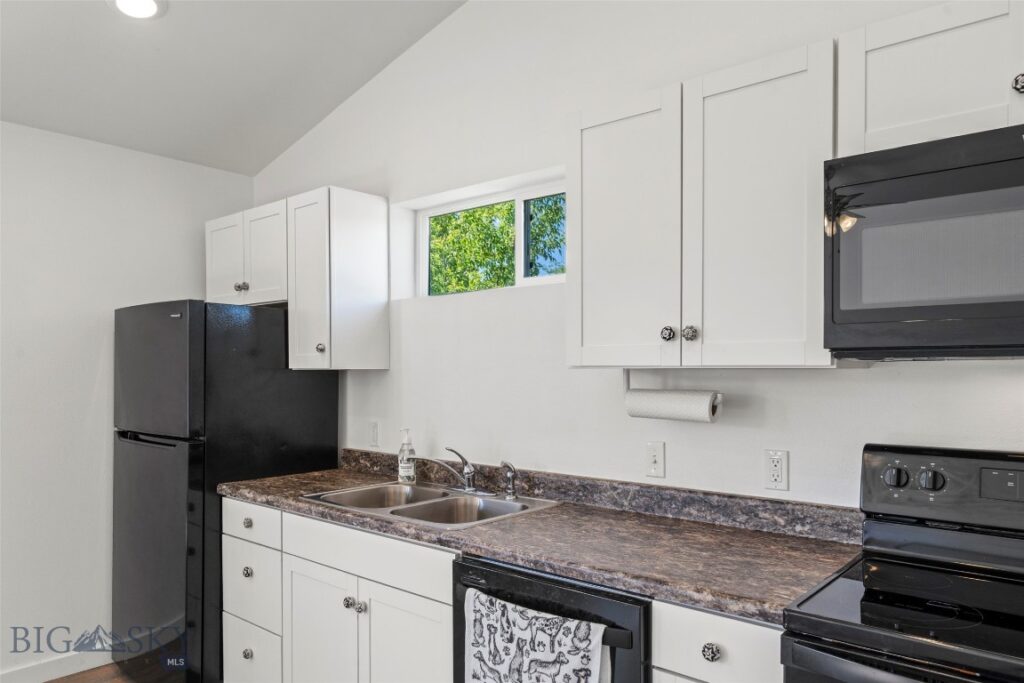 412 Brookline, Livingston MT 59047