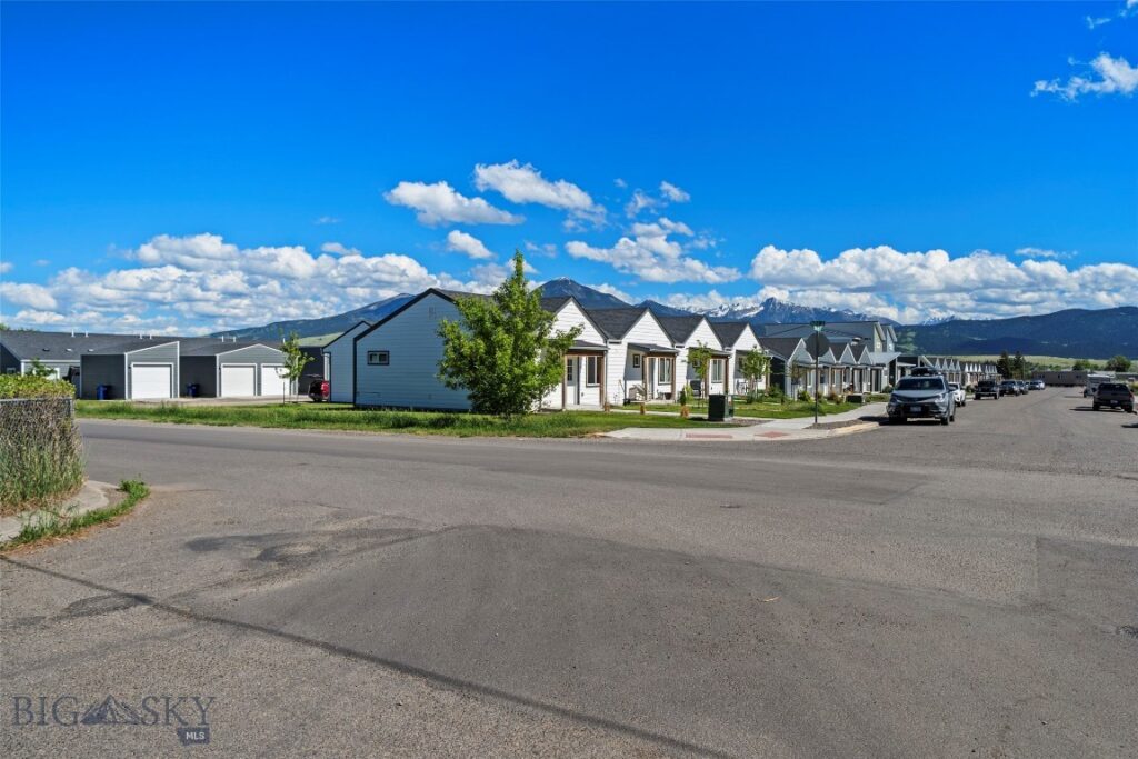 412 Brookline, Livingston MT 59047