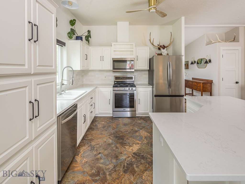 297 N Shore Drive, Belgrade MT 59714