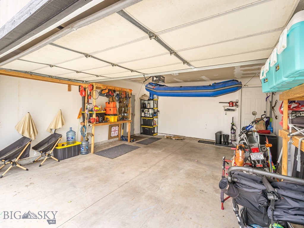 297 N Shore Drive, Belgrade MT 59714